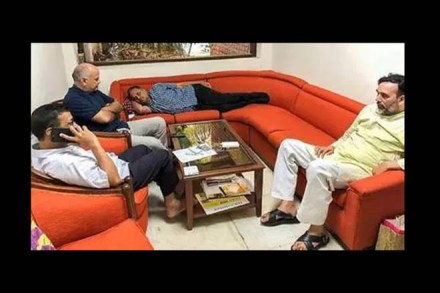 Arvind Kejriwal, arvind kejriwal letter to PM, arvindkejriwal dharna, kejriwal dharna, kejriwal sit in