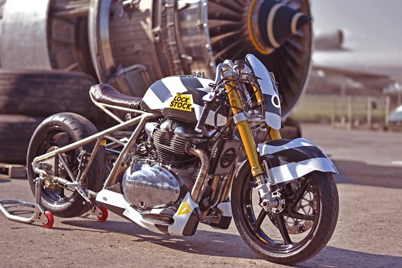 Royal Enfield Continental GT 650 based Lock Stock has been given cosmetic and performance upgrades. A 865 cc drag bike, it was designed by the brand itself. The USA’s S&S Cycles used the 650cc parallel twin as the base to develop an 865 cc engine with a nitrous injection.