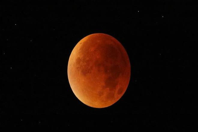 blood moon, blood moon 2018, blood moon july 2018, blood moon meaning, blood moon in hindi, blood moon wiki, blood moon dates, blood moon 2018 india, blood moon images