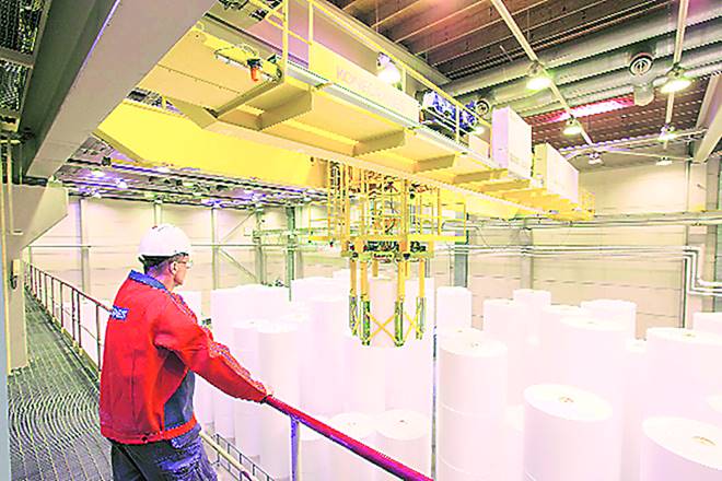 Imports of paper and paperboard into India from Asean countries, China and South Korea in FY18 increased at 32.59%, 56.45% and 57.19%, respectively over FY17, according to Ipma. Imports of paper and paperboard into India from Asean countries, China and South Korea in FY18 increased at 32.59%, 56.45% and 57.19%, respectively over FY17, according to Ipma.