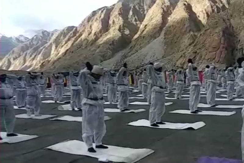 Sadguru Jaggi Vasudev conducted Yoga session for the Indian Army at Siachen base camp in Ladakh region of Jammu and Kashmir, earlier today. (ANI Image)