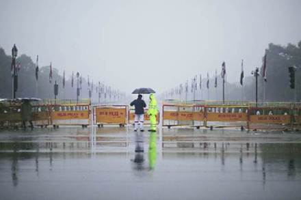 Rain finally hits Delhi NCR (Representative Image: IE Rain finally hits Delhi NCR (Representative Image: IE