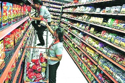 Rival Spencer’s Retail, the retailing vertical of Calcutta Electric Supply Corp (CESC), finally started to turn the corner as the company broke even at Ebitda level in FY18 for the first time, almost after a decade of its operations. Rival Spencer’s Retail, the retailing vertical of Calcutta Electric Supply Corp (CESC), finally started to turn the corner as the company broke even at Ebitda level in FY18 for the first time, almost after a decade of its operations.