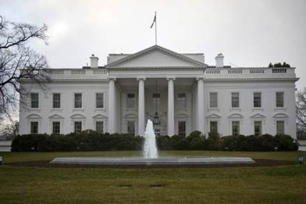 White House weighs Vladimir Putin's proposal on questioning US officials