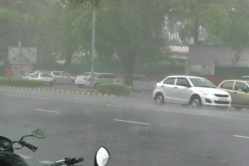 DELHI RAINS