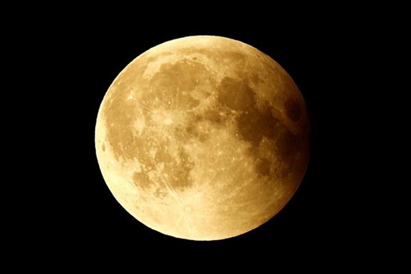 blood moon july 2018, blood moon meaning, blood moon india, blood moon and mars, blood moon effects, blood moon pictures, blood photos, blood moon pictures 2018, lunar eclipse pictures, lunar eclipse photos, lunar eclipse pics, lunar eclipse photography, Lunar Eclipse 2018, Lunar Eclipse 2018 in india,