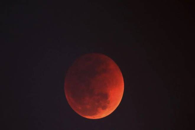 Lunar Eclipse 2018, Lunar Eclipse 2018 in india, Lunar Eclipse 2018 time, Lunar Eclipse 2018 time in india, Lunar Eclipse 2018 date, Lunar Eclipse 2018 significance, Lunar Eclipse 2018 july, july Lunar Eclipse, Lunar Eclipse 2018 india timings