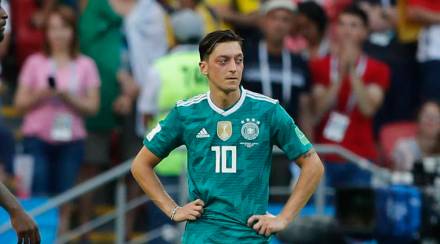 mesut ozil, ozil, mesut ozil racism, ozil racism, ozil quits playing for germany, ozil retires, racism in germany, germany racism, racism in football, players who faced racism in football, german football team, sports news