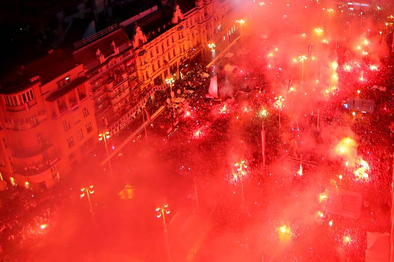 While French citizen was basked in the glory of FIFA World Cup, the Croatia team returned to Zagreb and received a heroic welcome.