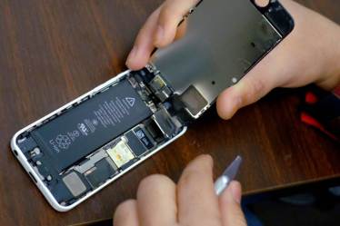 Faster-charging smartphone batteries in the offing, say scientists