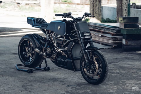 Custom Ducati XDiavel S: Ducati's biggest cruiser as 'Flatout