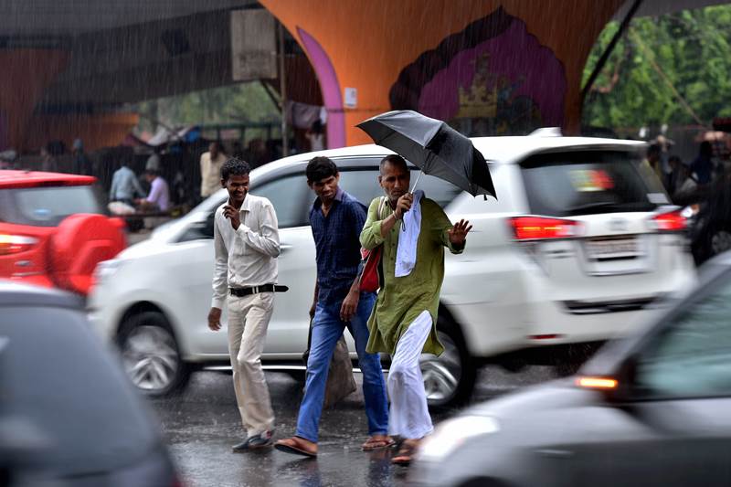 delhi weather, delhi weather today, delhi weather today rain, delhi weather today forecast, delhi ncr weather forecast today, delhi rain, delhi rain news, delhi rain today, delhi rain forecast, delhi rain now, delhi rain pics, delhi rain pics today, delhi rain images, rain in delhi, rain in delhi NCR 2018, rain in delhi news, rain in delhi today news