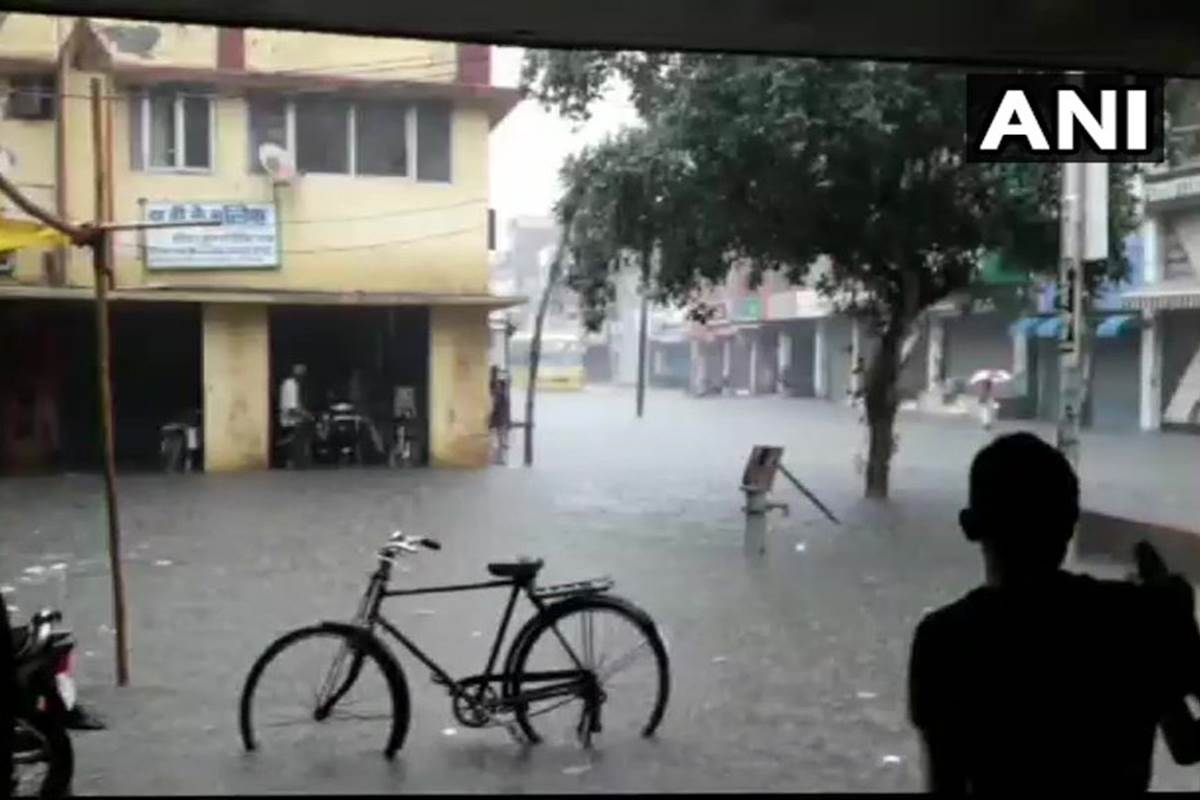 delhi weather, delhi weather today, delhi weather today rain, delhi weather today forecast, delhi ncr weather forecast today, delhi rain, delhi rain news, delhi rain today, delhi rain forecast, delhi rain now, delhi rain pics, delhi rain pics today, delhi rain images, rain in delhi, rain in delhi NCR 2018, rain in delhi news, rain in delhi today news
