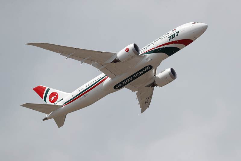 farnborough, farnborough air show, farnborough airshow 2018, farnborough international airshow 2018, farnborough air show photos, farnborough airshow pictures, farnborough international airshow pictures, pics at farnborough airshow