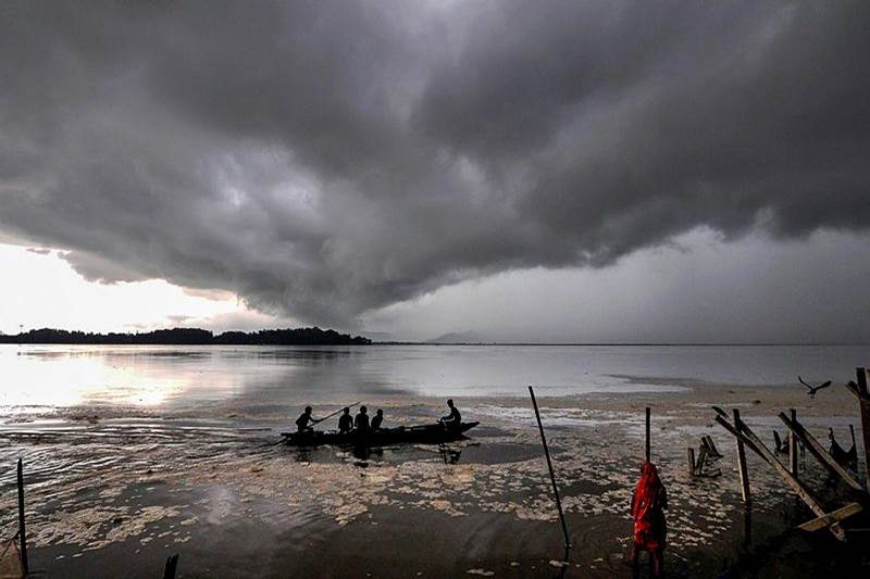 Rain in delhi, rain in india, monsoon in india, monsoon across in india, rains in india pics, pics of monsoon in india