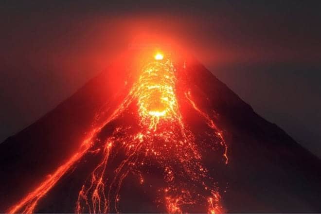 Explosion at the Fuego volcano in Guatemala. (Photo: Reuters)