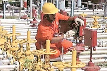 Adani Gas, geographical areas, city gas distribution, CGD, Petroleum and Natural Gas Regulatory Board, Union Territories, india, economy