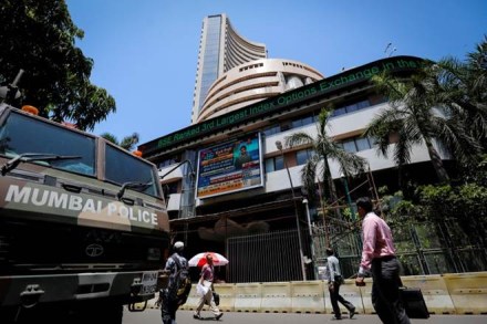 Sensex, Nifty end flat; PNB crashes 8% on Q1 FY19 results; Adani Ports tumbles 6%