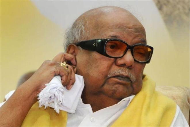 Karunanidhi health update, Karunanidhi family, Karunanidhi news, DMK Karunanidhi, Karunanidhi latest news, Karunanidhi birth date, Karunanidhi age, kauvery Hospital, Karunanidhi wife