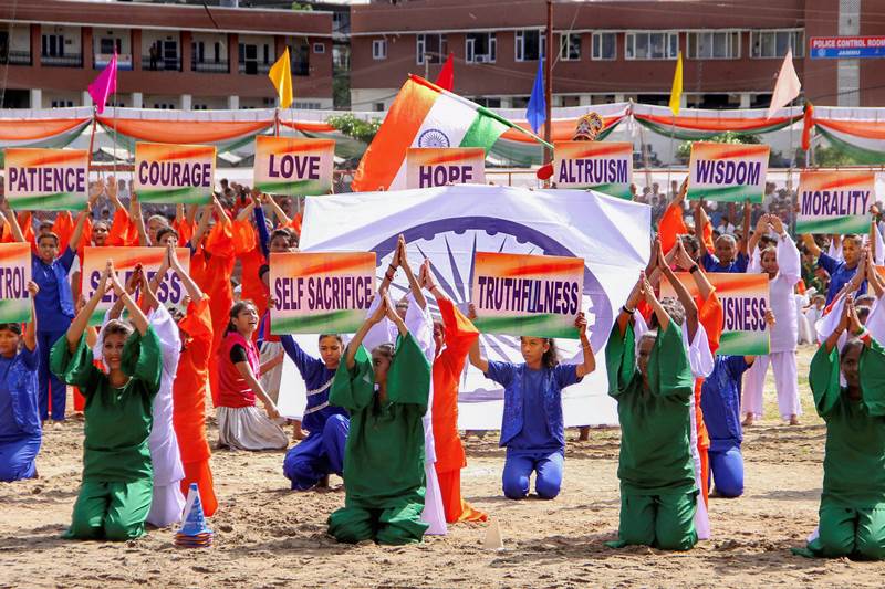 Independence day images, Independence day images 2018, Independence day images 2018 download, Independence day images india, Independence day india, Independence day speech, Manipuri, Ahmedabad, Bengaluru, Moradabad, Agartala, Jabalpur, Chennai, Mumbai, Jammu, Huahati, india