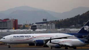 Mexico, mexico plane crash, aeromexico, Durango, Jose Aispuro, Transportation Ministry, Embraer aircraft, North-Central Airport Group, world news