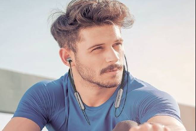 . The evolution of the headphones is a direct consequence of the mobile revolution, drawing numerous device makers to tap this lucrative segment. . The evolution of the headphones is a direct consequence of the mobile revolution, drawing numerous device makers to tap this lucrative segment.