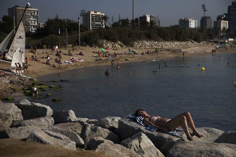 europe heatwave, europe heatwave news, europe heat wave forecast, european heat wave, european heatwave 2018, europe weather, europe weather today, europe pictures, switzerland, portugal, spain, france, paris, barcelona