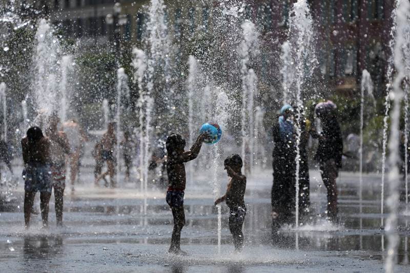 europe heatwave, europe heatwave news, europe heat wave forecast, european heat wave, european heatwave 2018, europe weather, europe weather today, europe pictures, switzerland, portugal, spain, france, paris, barcelona