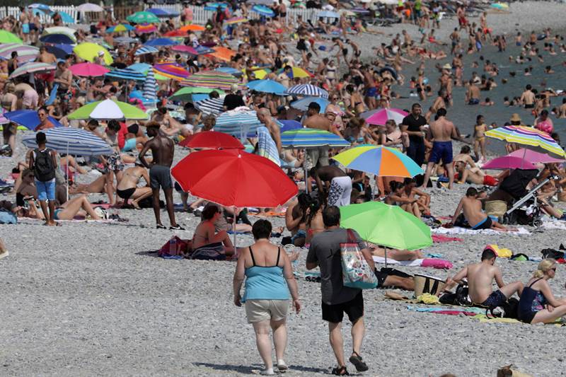 europe heatwave, europe heatwave news, europe heat wave forecast, european heat wave, european heatwave 2018, europe weather, europe weather today, europe pictures, switzerland, portugal, spain, france, paris, barcelona