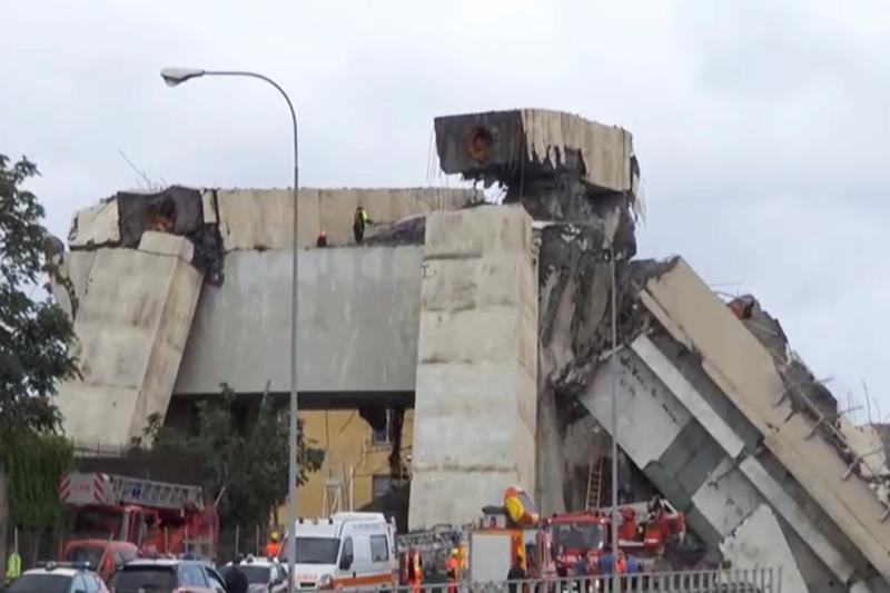 genoa bridge collapse, genoa bridge collapse pictures, genoa bridge collapse photos, genoa bridge collapse images, genoa bridge collapse pics, italy bridge collapse, italy bridge collapse pictures, bridge collapse in italy, morandi bridge collapse