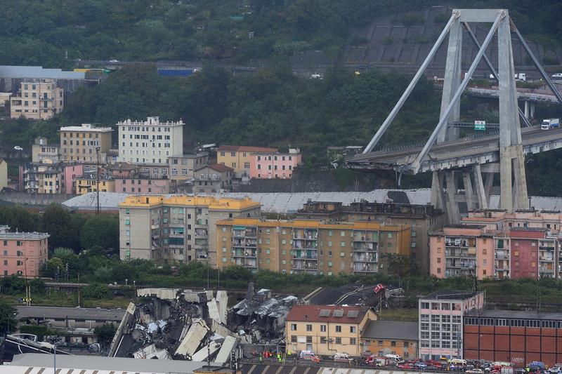 genoa bridge collapse, genoa bridge collapse pictures, genoa bridge collapse photos, genoa bridge collapse images, genoa bridge collapse pics, italy bridge collapse, italy bridge collapse pictures, bridge collapse in italy, morandi bridge collapse
