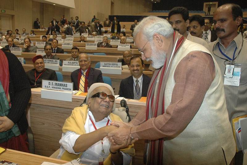 modi karunanidhi, family of karunanidhi, m karunanidhi, karunanidhi death, dayalu ammal, rajathi ammal, mk stalin, narendra modi, kanimozhi, karunanidhi photos gallery, karunanidhi pics, karunanidhi photos, karunanidhi photos today, karunanidhi old photos