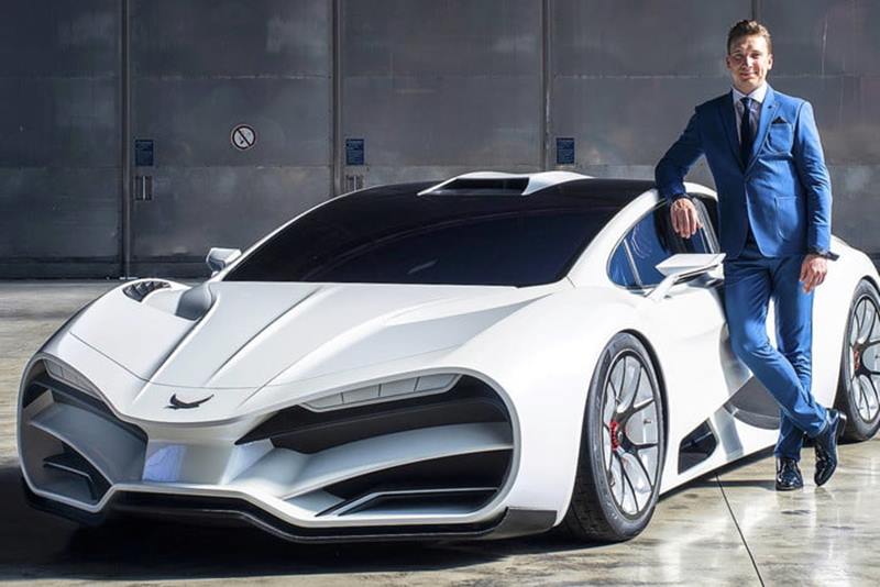 “Nowadays you can drive an artistic car, a high-tech-monster, a throne on four wheels – or a car, that only serves one purpose: stealing everyone the show. And this is where we come into play,” says Markus Fux, Milan CEO and former International GT Open and NASCAR race car driver.