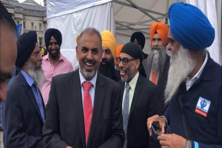 Referendum 2020, anti-India, anti-India protest, Trafalgar Square, London, Khalistan, Sikh separatists, world news Referendum 2020, anti-India, anti-India protest, Trafalgar Square, London, Khalistan, Sikh separatists, world news