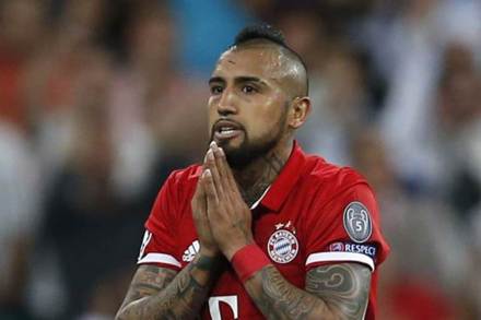Barcelona signs Arturo Vidal from Bayern Munich in ’30-million-euro deal’ Barcelona signs Arturo Vidal from Bayern Munich in ’30-million-euro deal’