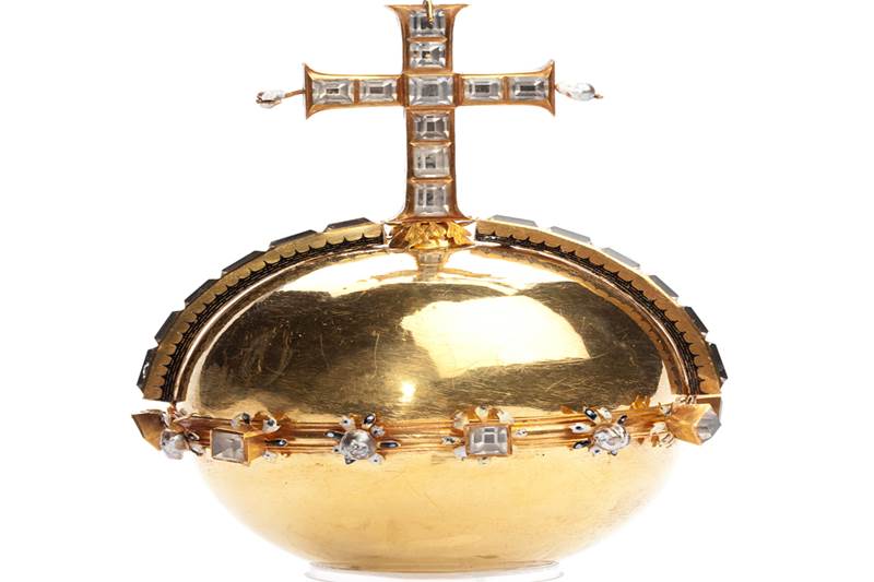 sweden robbery, sweden royal family, sweden theft, sweden royal family net worth, sweden royal family news, sweden royal family theft case, Sweden, strangnas cathedral, stockholm royal palace, stockholm robbery, stockholm robbery helicopter, stockholm theft