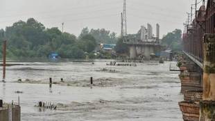 yamuna river danger mark, yamuna river danger level, yamuna river danger mark in delhi, yamuna river crosses danger mark, yamuna river water level in delhi, yamuna river water level in delhi today, yamuna river water level news, yamuna river water in haryana, current water level in yamuna river, haryana release water in delhi