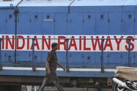 Indian Railways, decoupled coaches, Bikaner railway, Rajasthan, Hanumangarh station, railway news