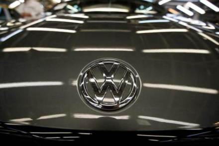 Volkswagen, Volkswagen beetle, curvy-topped sedans, family-oriented vehicles, Volkswagen Group, Auto, industry news