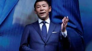 Japanese billionaire, first tourist to moon, Yusaku Maezawa, private passenger, private passenger to moon, SpaceX, Elon Musk, science news