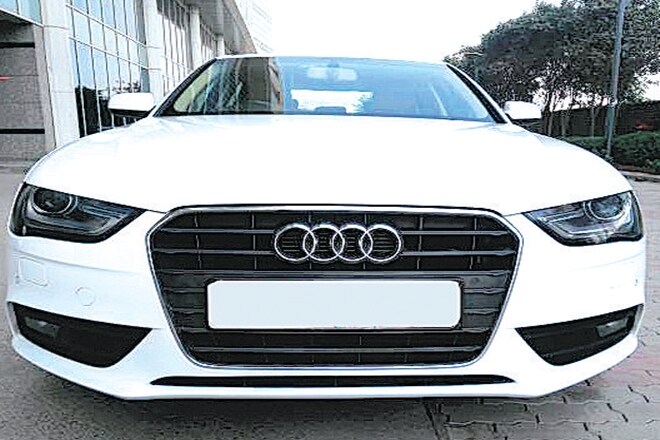 pre owned luxury car market, GST, Droom, Truebil, Hyundai Creta, Mercedes benz, BMW, audi
