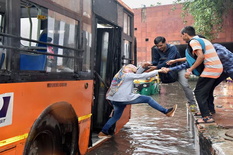 delhi weather, kerala floods 2018, delhi weather today, delhi rain images, delhi rain pictures, delhi flood, weather forecast delhi, today weather in delhi, rain in delhi, delhi rain, today's weather in delhi, delhi rains, tomorrow weather in delhi, temperature of delhi, rains in delhi, delhi rain news, rain forecast in delhi, rainfall in delhi, is it raining in delhi, today rain in delhi