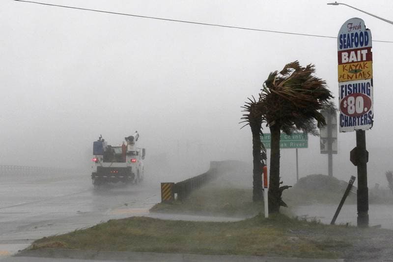 hurricane florence path map, hurricane florence path 2018, hurricane florence latest news, hurricane florence update, hurricane florence category, hurricane florence images, hurricane florence pictures, hurricane florence florida 2018, hurricane florence 2018 LIVE
