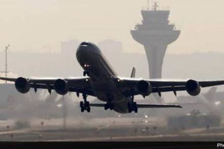 Domestic passenger growth declines in August; IndiGo, Spicejet, Jet Airways stocks tumble