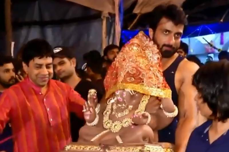 ganesh chaturthi 2018, ganesh chaturthi images, ganesh chaturthi 2018 images, ganesh chaturthi images 2018, ganesh chaturthi images mumbai, ganesh chaturthi bollywood, ganesh chaturthi celebration in mumbai, ganesh chaturthi celebration in maharashtra, ganesh chaturthi photos, ganesh chaturthi photos gallery, ganesh chaturthi pictures, ganesh chaturthi pics