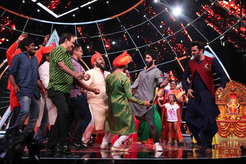 ganesh chaturthi 2018, ganesh chaturthi images, ganesh chaturthi 2018 images, ganesh chaturthi images 2018, ganesh chaturthi images mumbai, ganesh chaturthi bollywood, ganesh chaturthi celebration in mumbai, ganesh chaturthi celebration in maharashtra, ganesh chaturthi photos, ganesh chaturthi photos gallery, ganesh chaturthi pictures, ganesh chaturthi pics