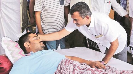 hardik patel, hardik patel hunger strike, hunger strike, hadik patel breaks his fast, hardik patel breaks his hunger strike