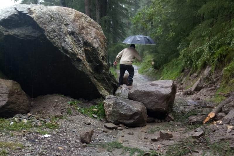 himachal pradesh rains news, himachal pradesh rains, himachal pradesh rain today, himachal pradesh rain alert, rain in himachal today, rain in hp today, rain in himachal pradesh today, himachal pradesh flood 2018, himachal pradesh flood news, himachal pradesh flood situation, himachal pradesh landslide 2018, mandi himachal pradesh landslide