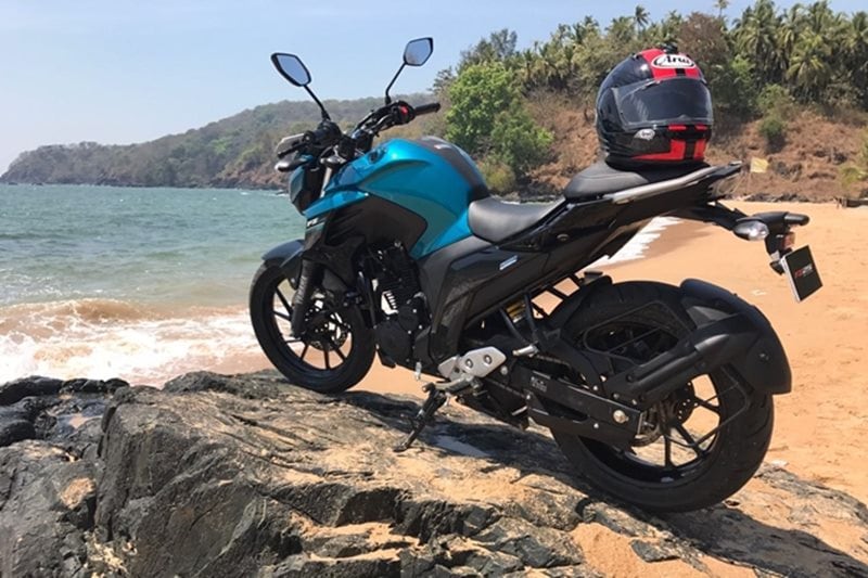 Yamaha FZ25: Powered by a 249cc air-cooled single-cylinder engine that produces 20.3 bhp at 8000 rpm and 20 Nm at 6000 rpm, Yamaha FZ25 promises comfort and nippy handling. The engine is paired with a five-speed transmission and get disc brakes at both ends. The FZ25 currently does not feature ABS (anti-lock braking system). Price: Rs 1.19 lakh (ex-showroom, Delhi) <strong>Also read: <a href="https://www.financialexpress.com/auto/reviews/delhi-to-dharamshala-mcleodganj-road-trip-motorcycle-trip-yamaha-fz25-review-woman-rider-female-rider-biker-chic-weekend-trip-travellogue-quarter-litre-motorcyle-ktm-390duke/816245/">Yamaha FZ25 review: A long weekend, hills and a motorcycle that’s more than just a machine</a></strong>