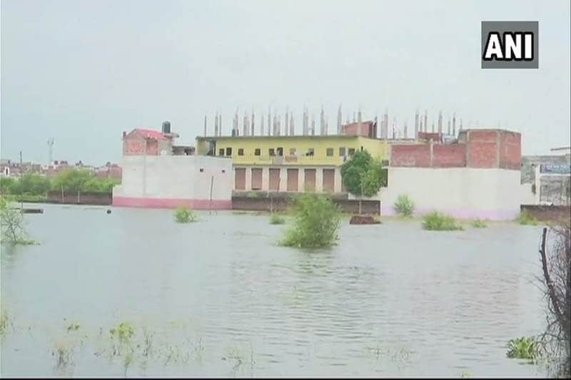 flood in uttar pradesh 2018, flood in up today, flood in up latest news, rain in up today, rain in up, flood images, yogi adityanath